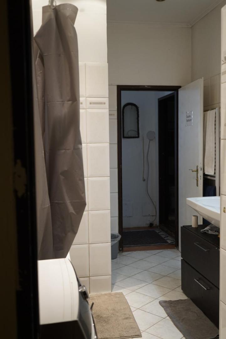 U6 Schoepfwerk Hostel 11 Виена Екстериор снимка
